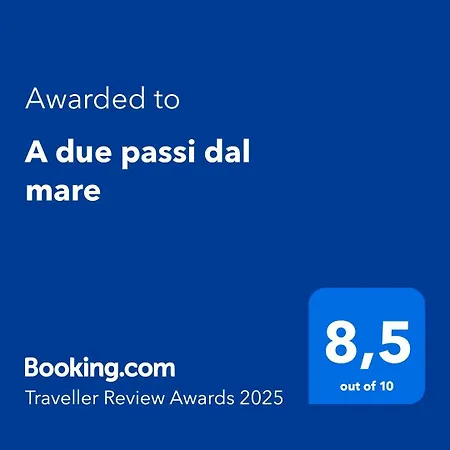 بيت ضيافة A Due Passi Dal Mare